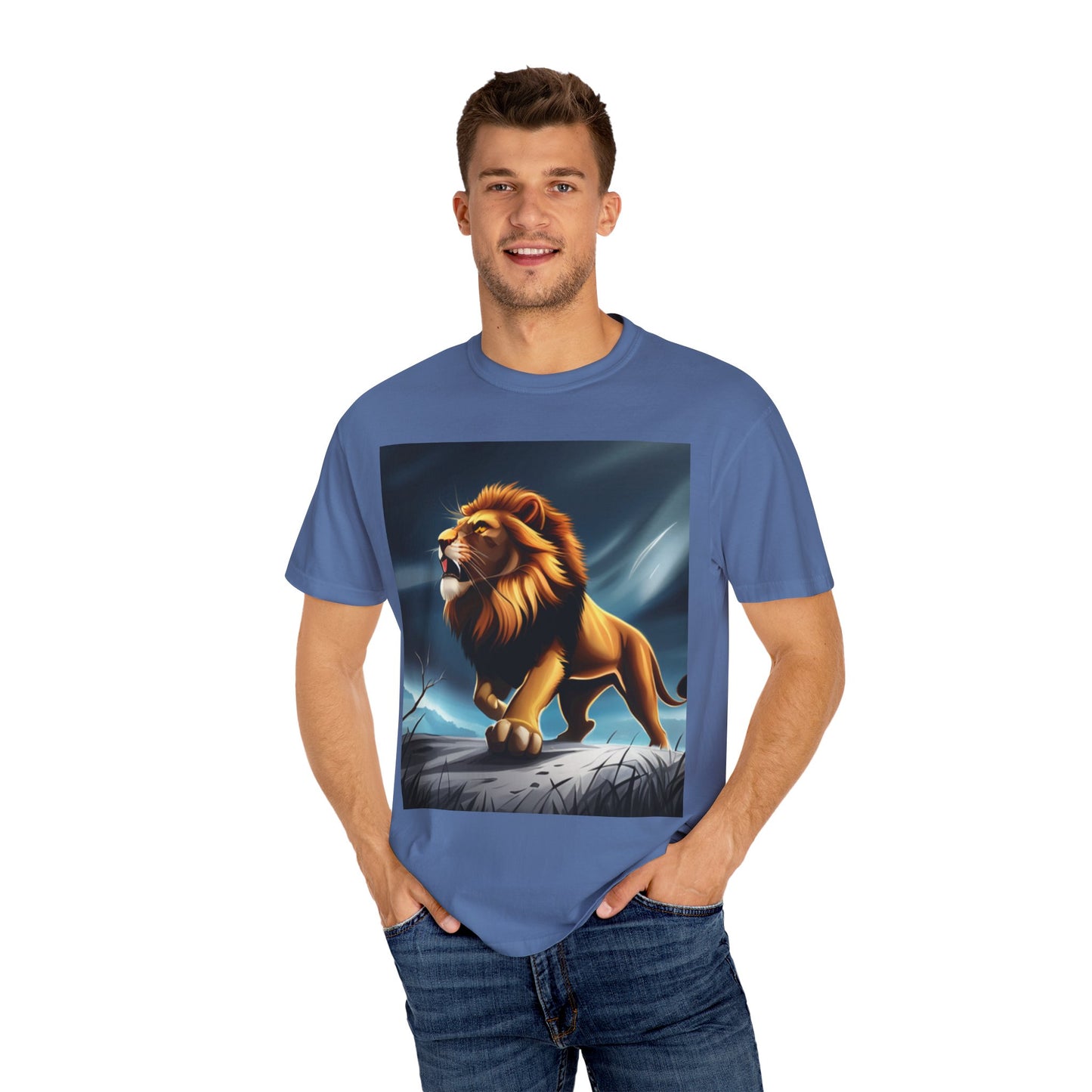 The King - Graphic Lion T-Shirt Garment-Dyed T-shirt