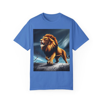 The King - Graphic Lion T-Shirt Garment-Dyed T-shirt