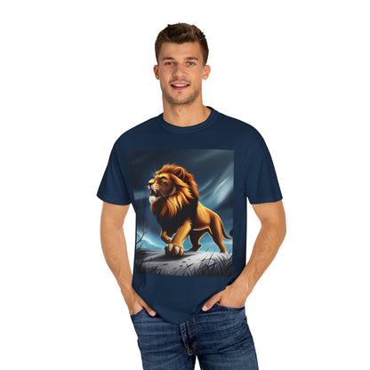 The King - Graphic Lion T-Shirt Garment-Dyed T-shirt