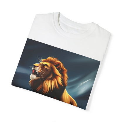 The King - Graphic Lion T-Shirt Garment-Dyed T-shirt