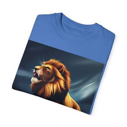 The King - Graphic Lion T-Shirt Garment-Dyed T-shirt